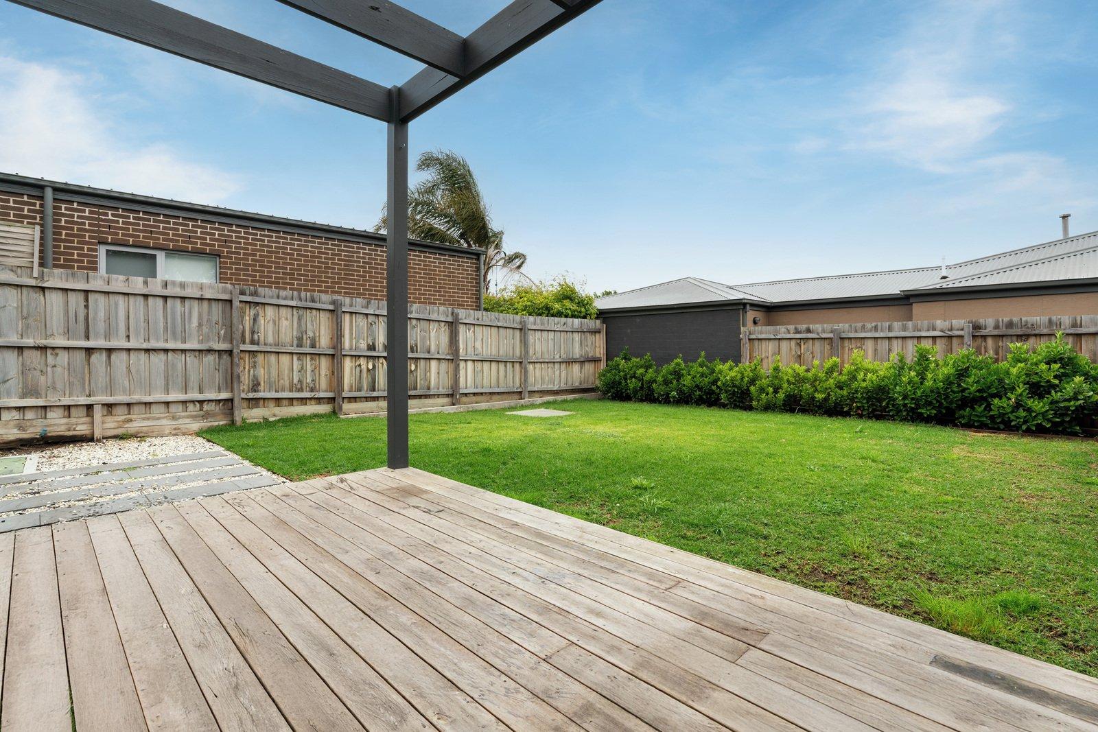 28A Carnoustie Grove, Mornington, 3931