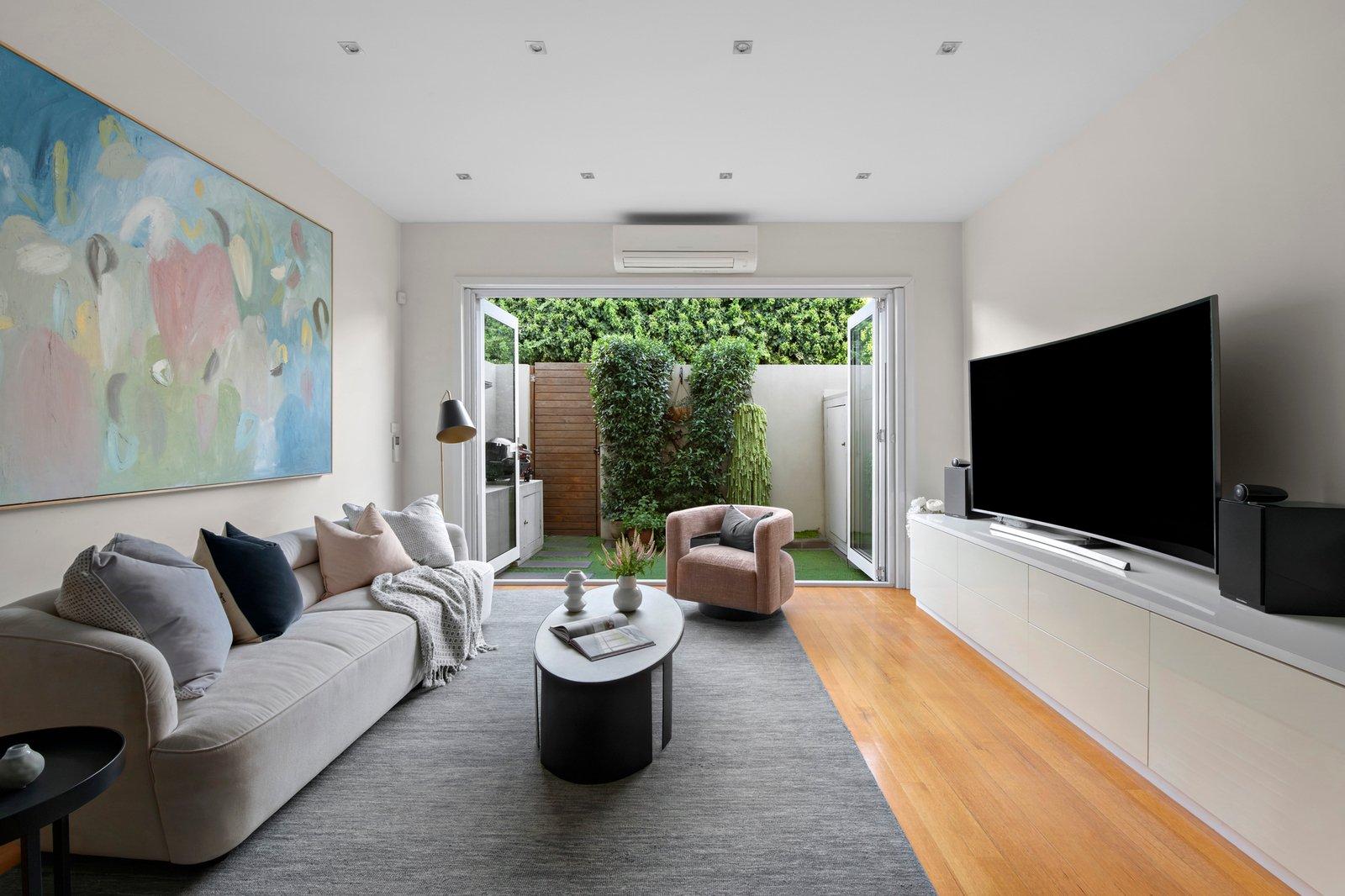 29 Young Street, Albert Park, 3206