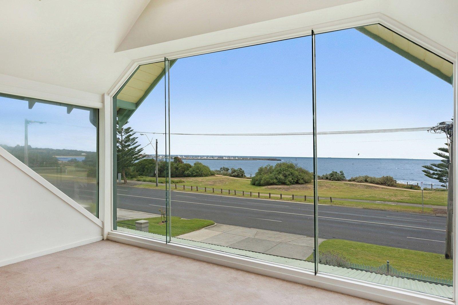 29 Beach Road, Hampton, 3188