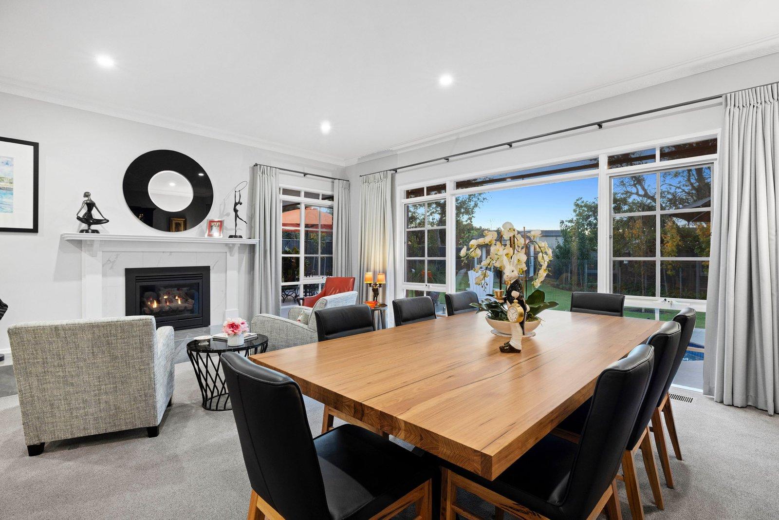 2/9 Bruarong Crescent, Frankston South, 3199