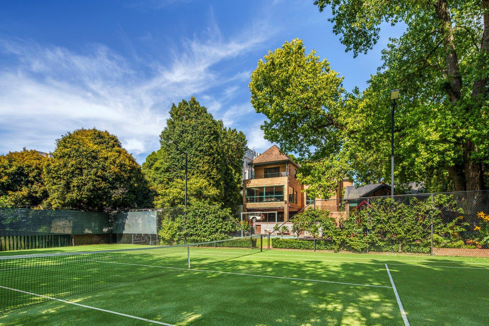 29 Lansell Road, Toorak, 3142