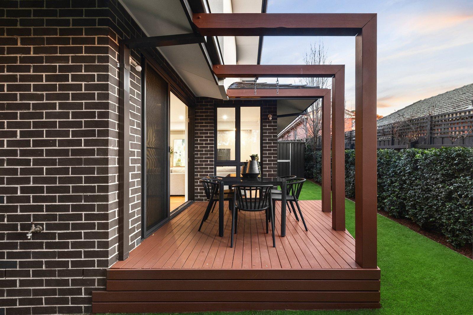 2/9A Jervis Street, Camberwell, 3124