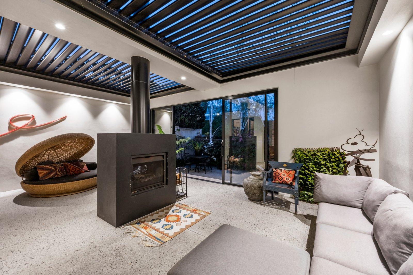 2B Stonnington Place, Toorak, 3142