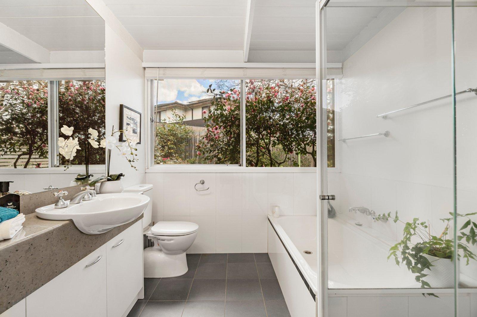 3 Beverly Hills Drive, Templestowe, 3106