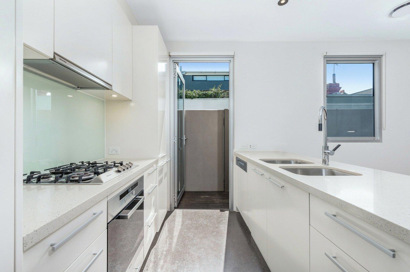 3 Cameron Place, Albert Park, 3206