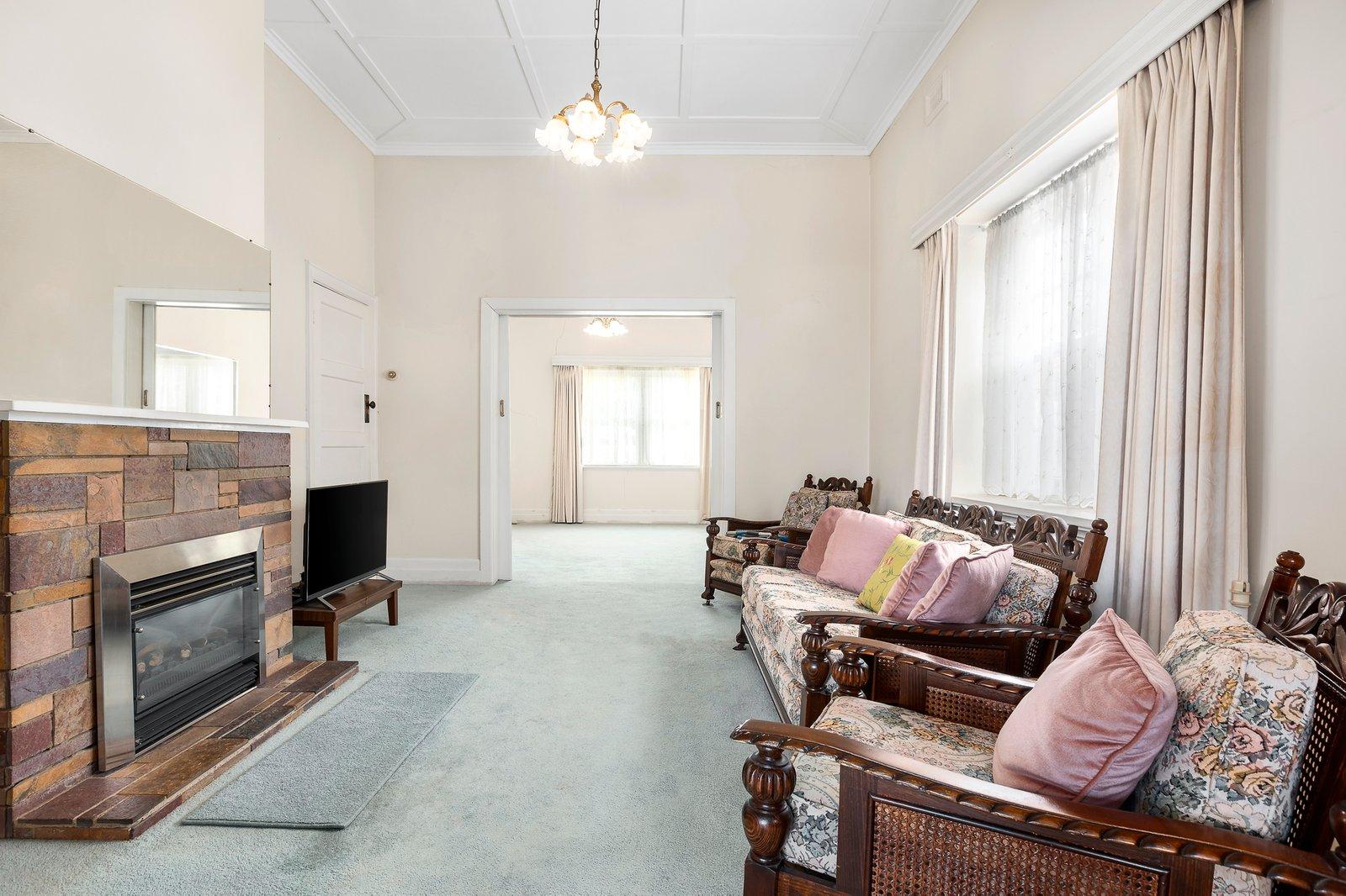 30 Clifton Road, Hawthorn East, 3123