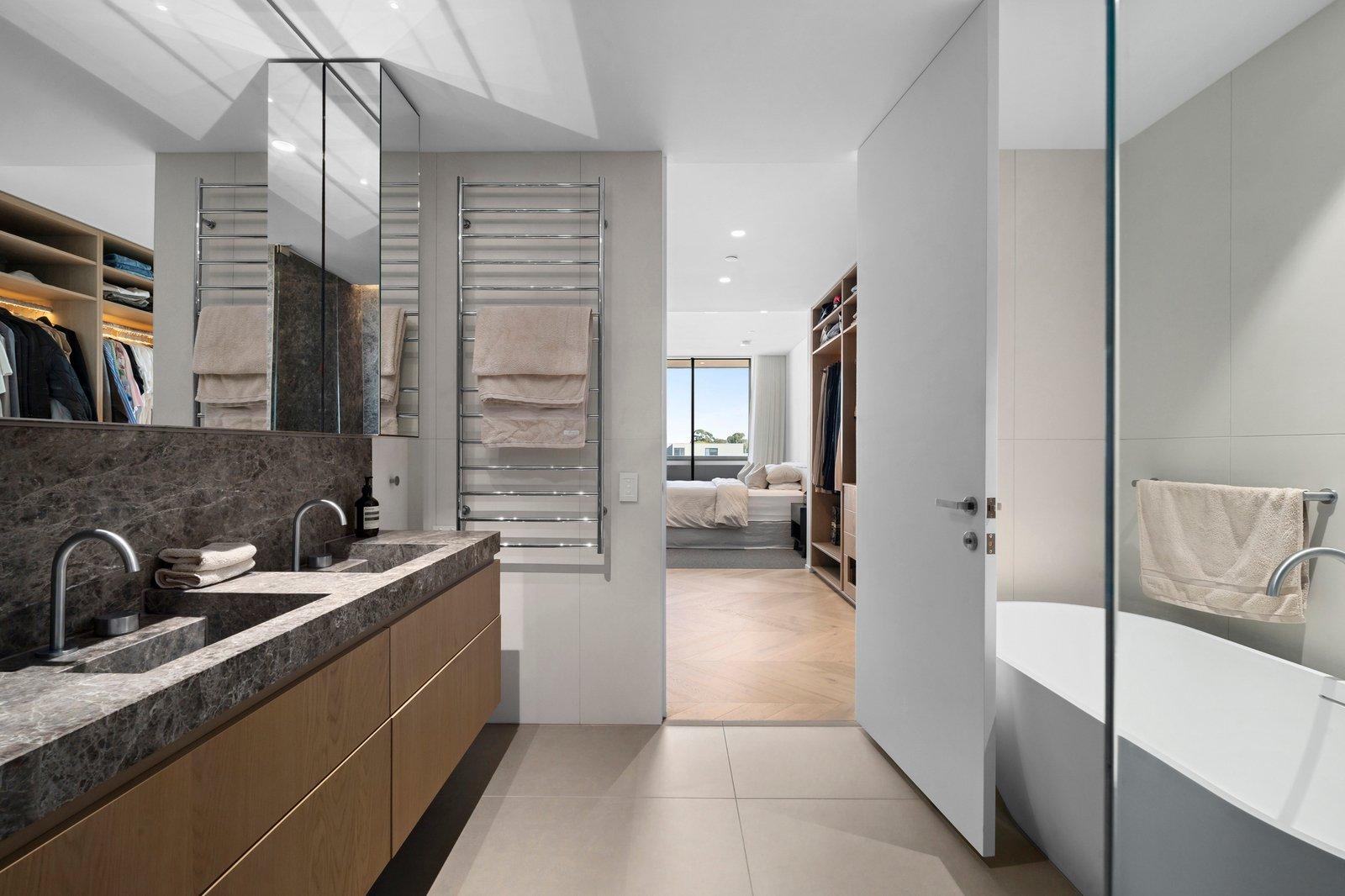 302/83 Bay Street, Brighton, 3186