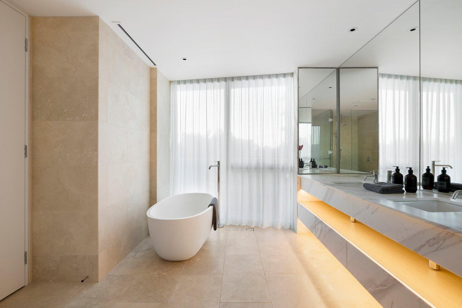 306p/14-16 The Esplanade, St Kilda, 3182