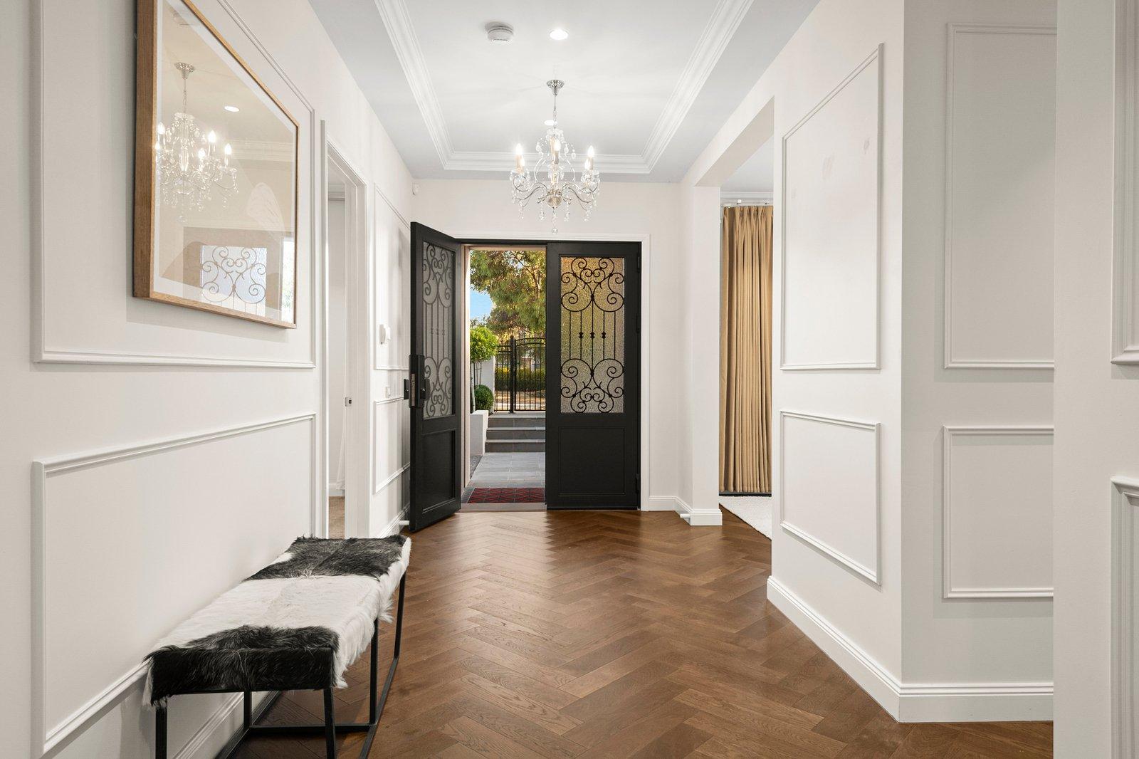 31 Burroughs Road, Balwyn, 3103