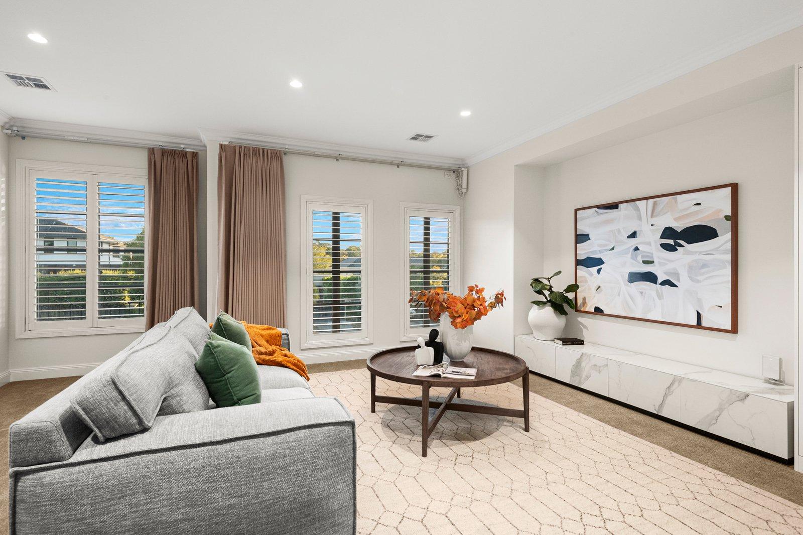 31 Burroughs Road, Balwyn, 3103