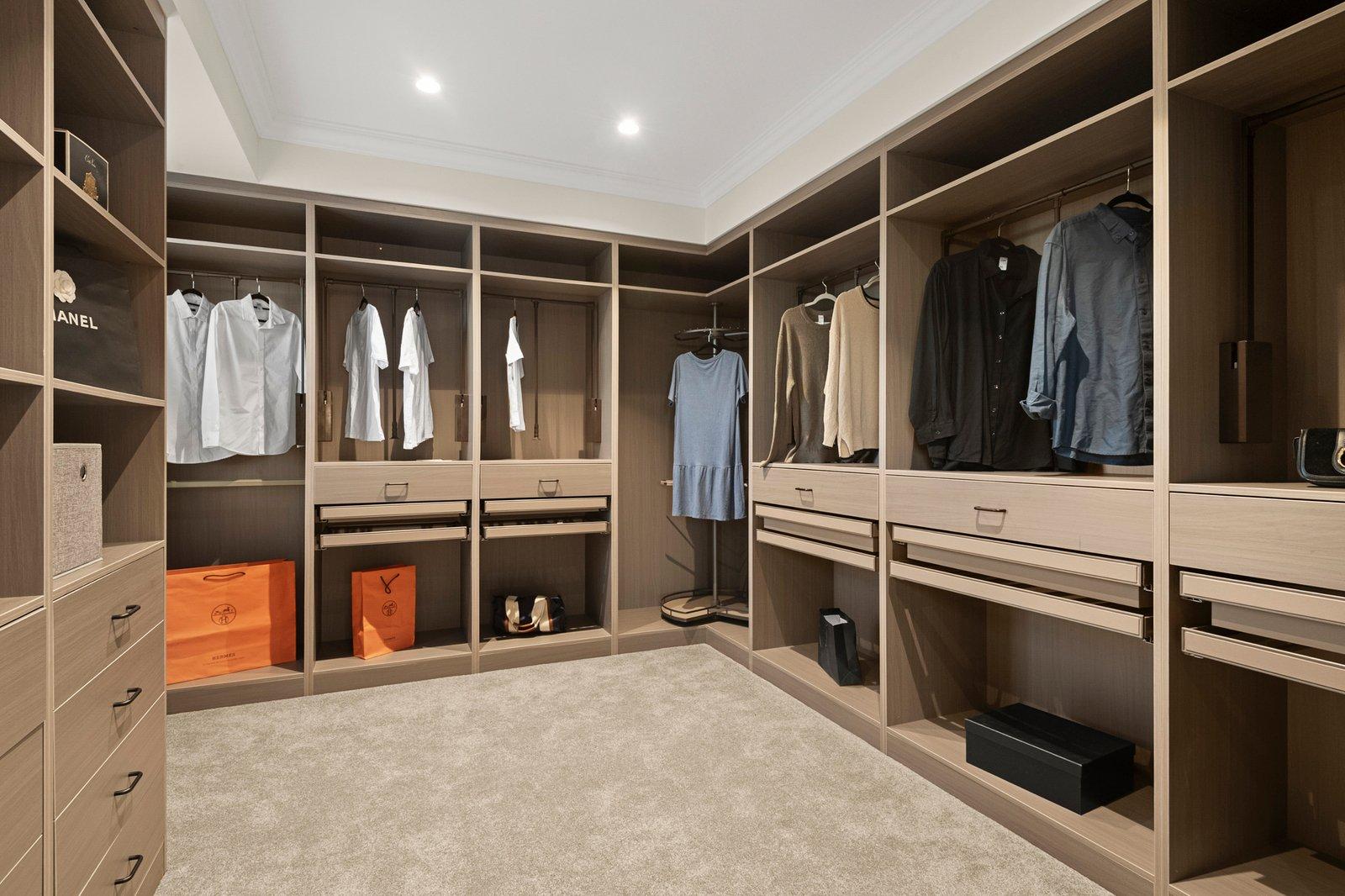 31 Burroughs Road, Balwyn, 3103