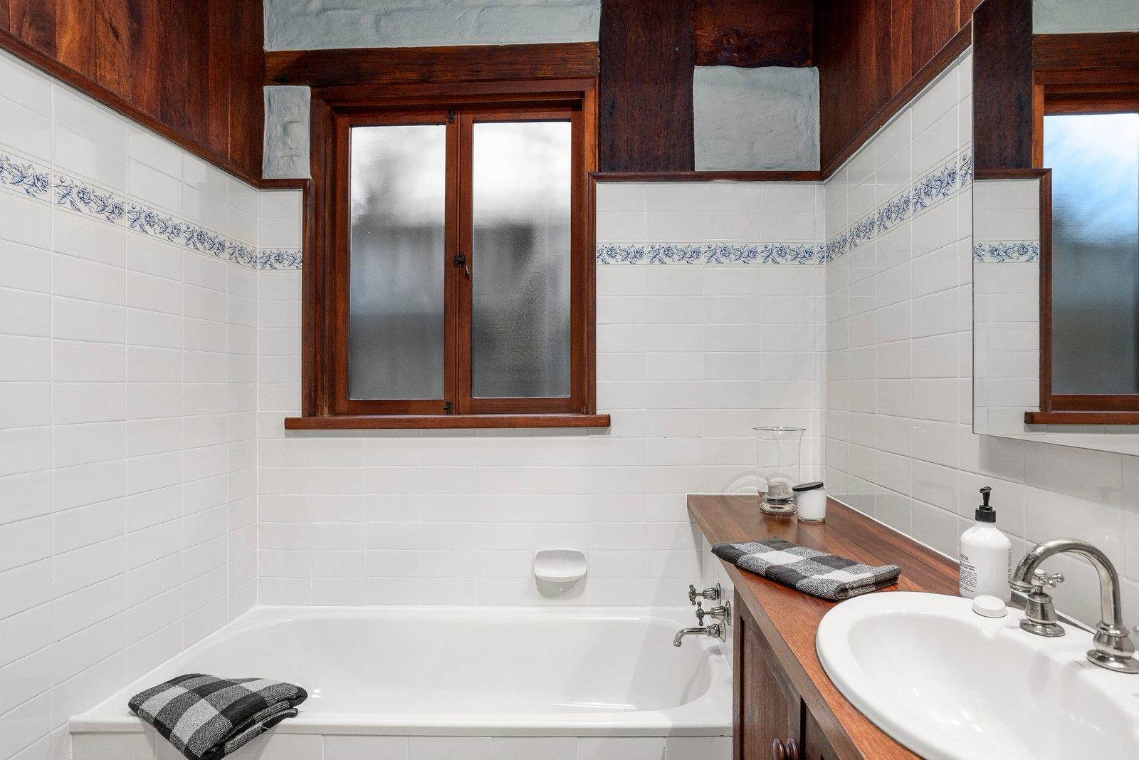 31 Rothesay Avenue, Malvern East, 3145