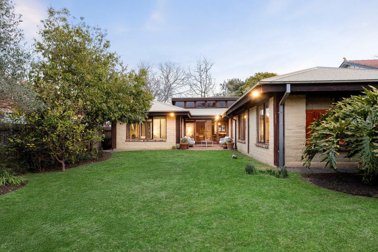 31 Rothesay Avenue, Malvern East, 3145