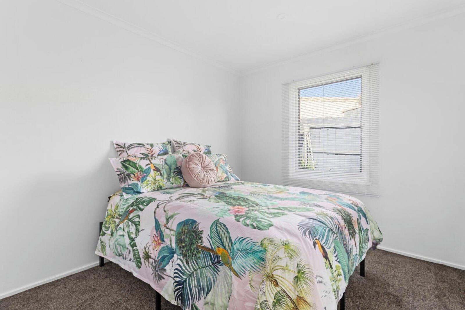 3/2-4 Radley Street, Mornington, 3931