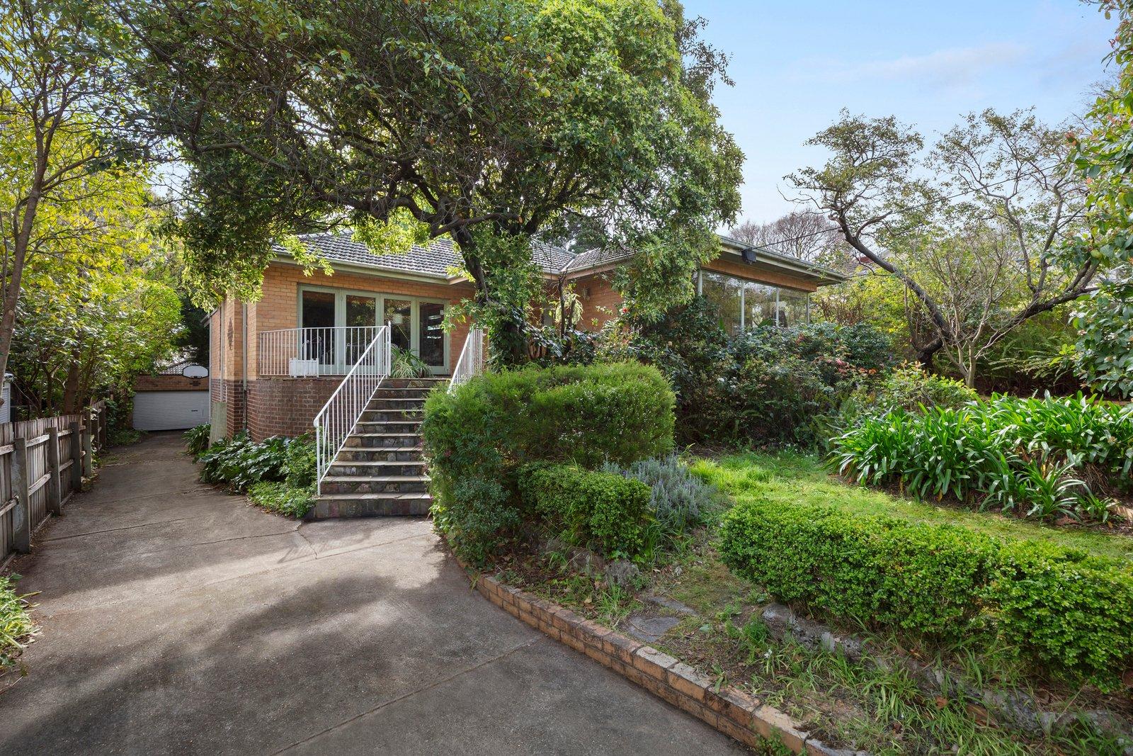32 Bentley Street, Surrey Hills, 3127