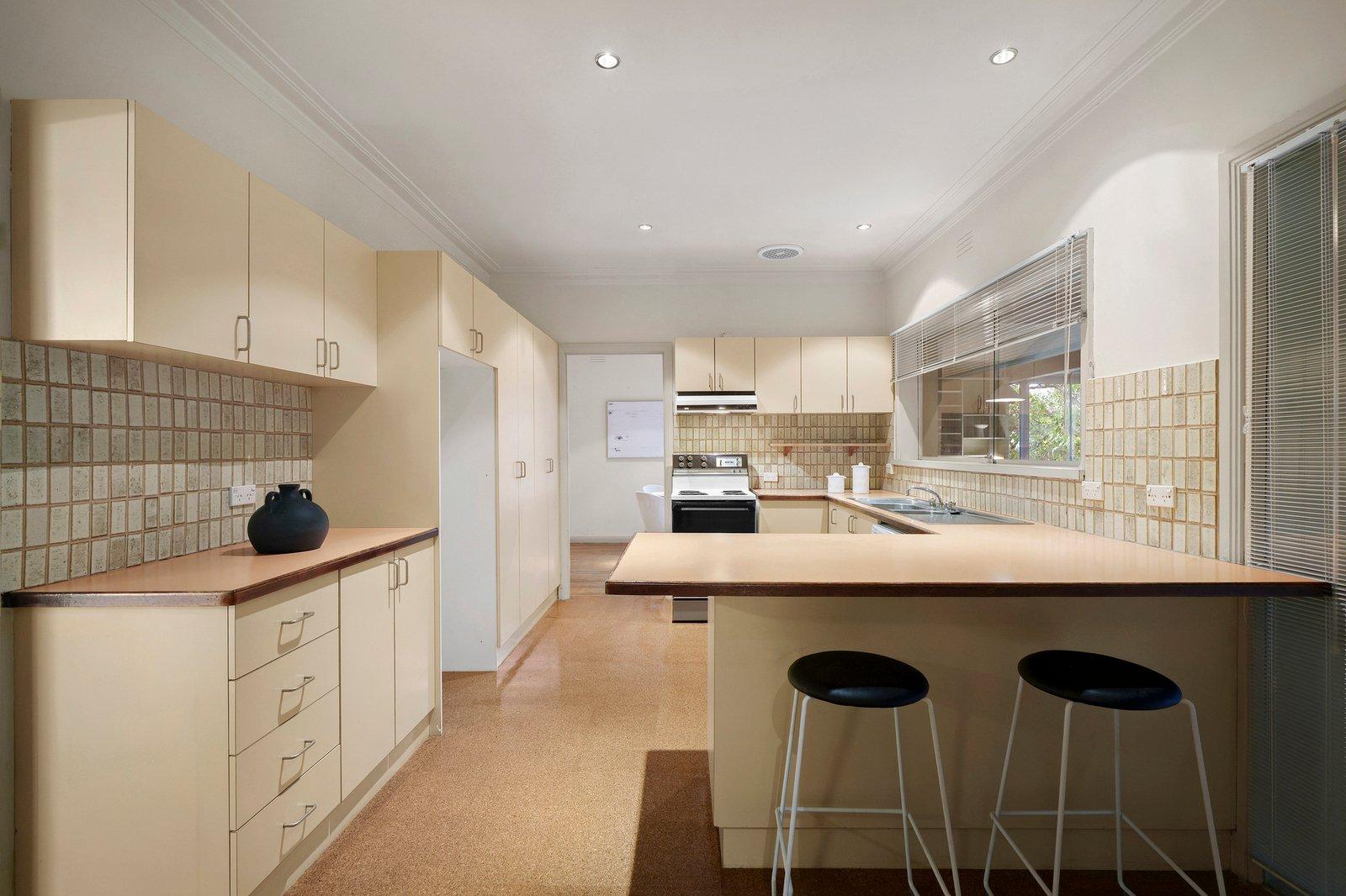 32 Bentley Street, Surrey Hills, 3127