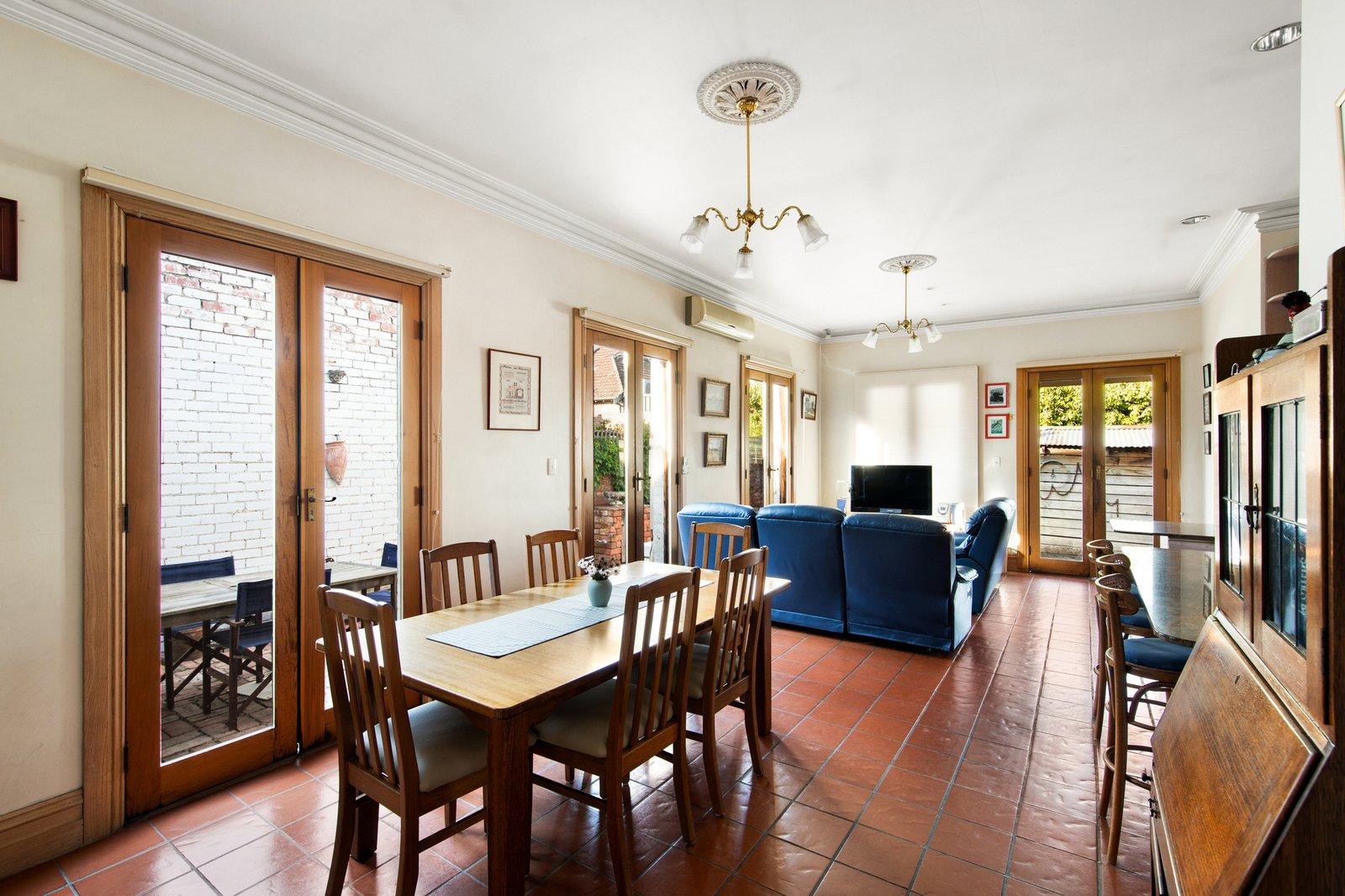 32 Loch Street, St Kilda West, 3182