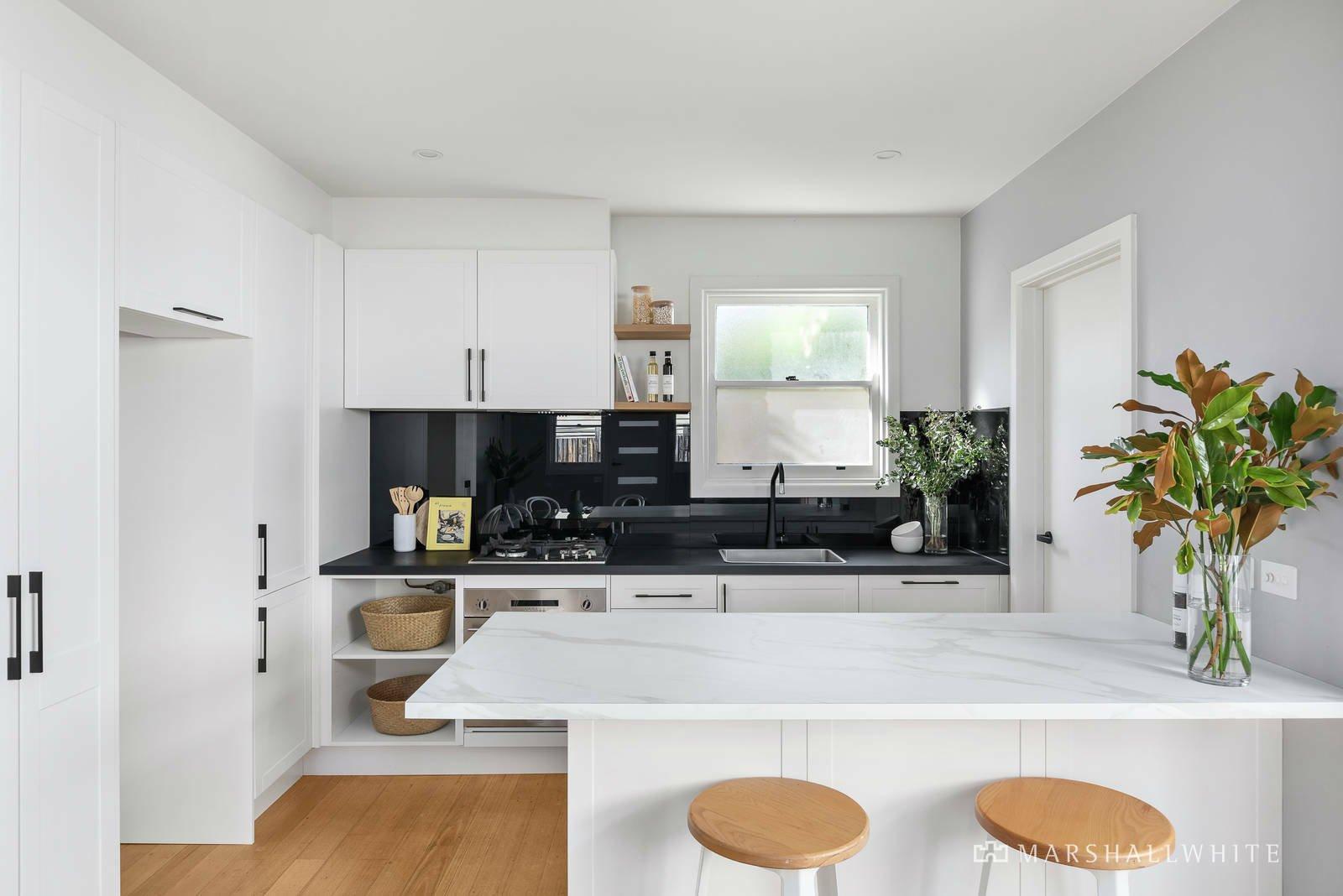 3/24 Henrietta Street, Hawthorn, 3122