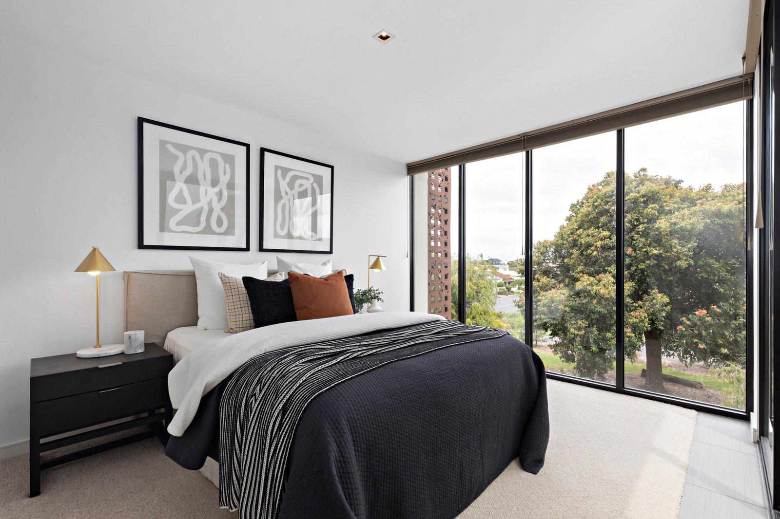 33 Danks Street, Albert Park, 3206