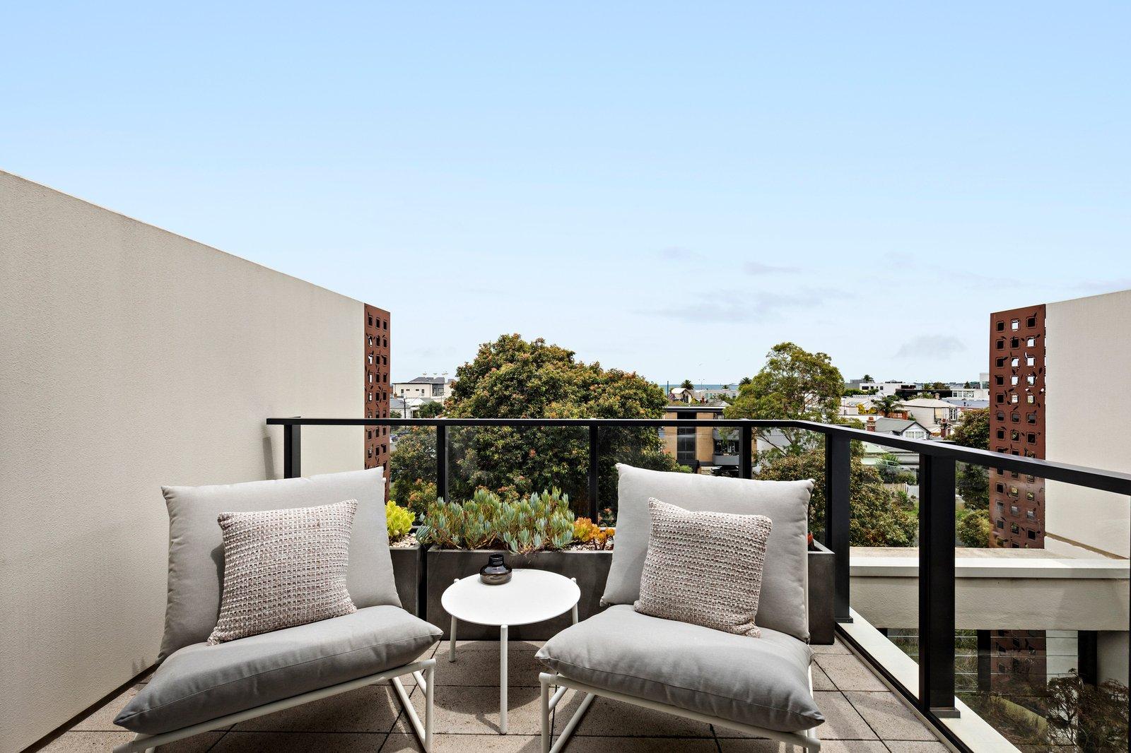 33 Danks Street, Albert Park, 3206