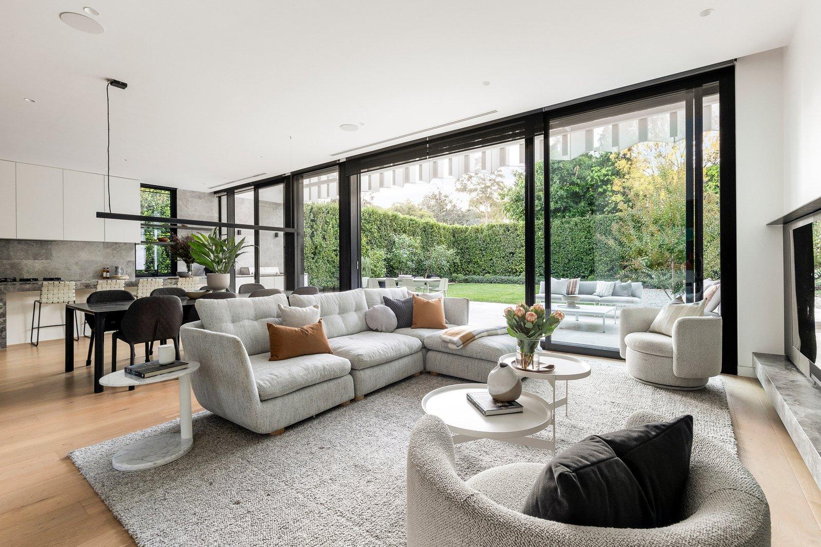 33 Renwick Street, Glen Iris, 3146