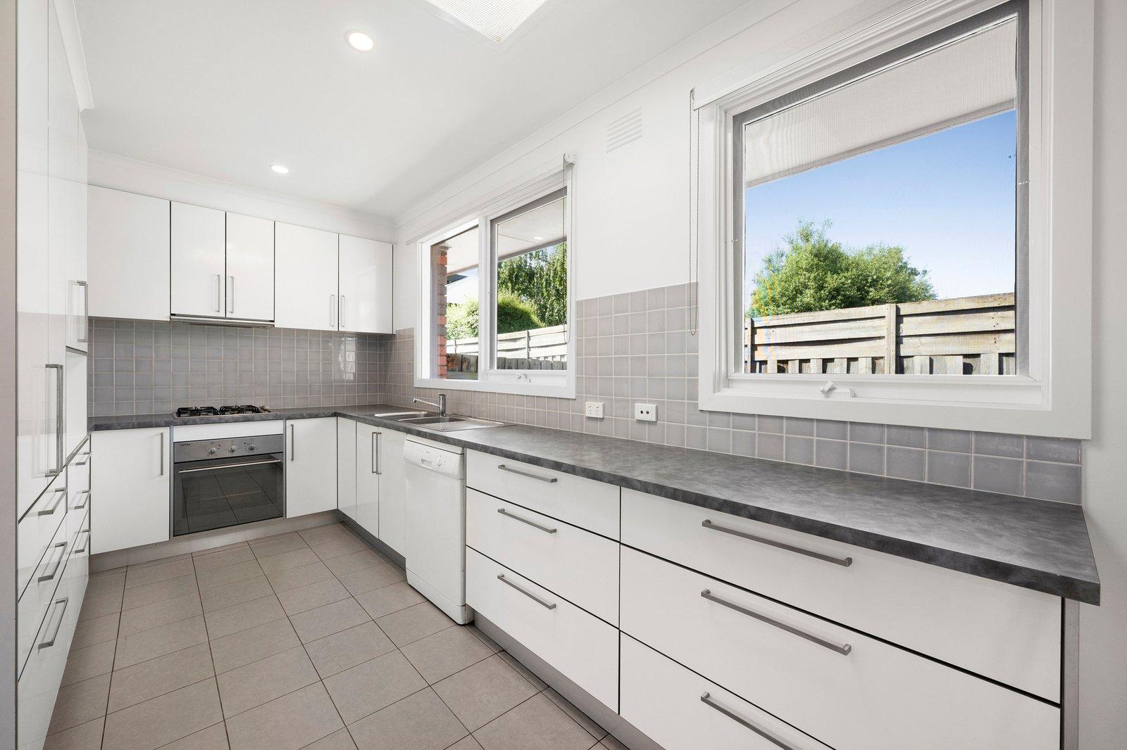 3/36 Hartington Street, Kew, Vic