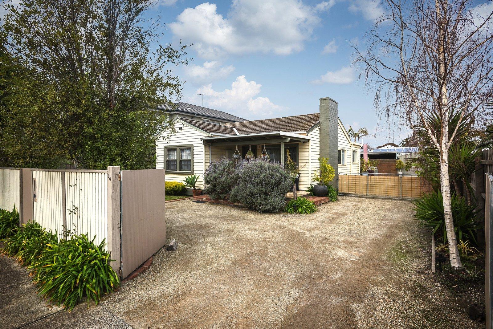 34 Troy Street, Bonbeach, 3196