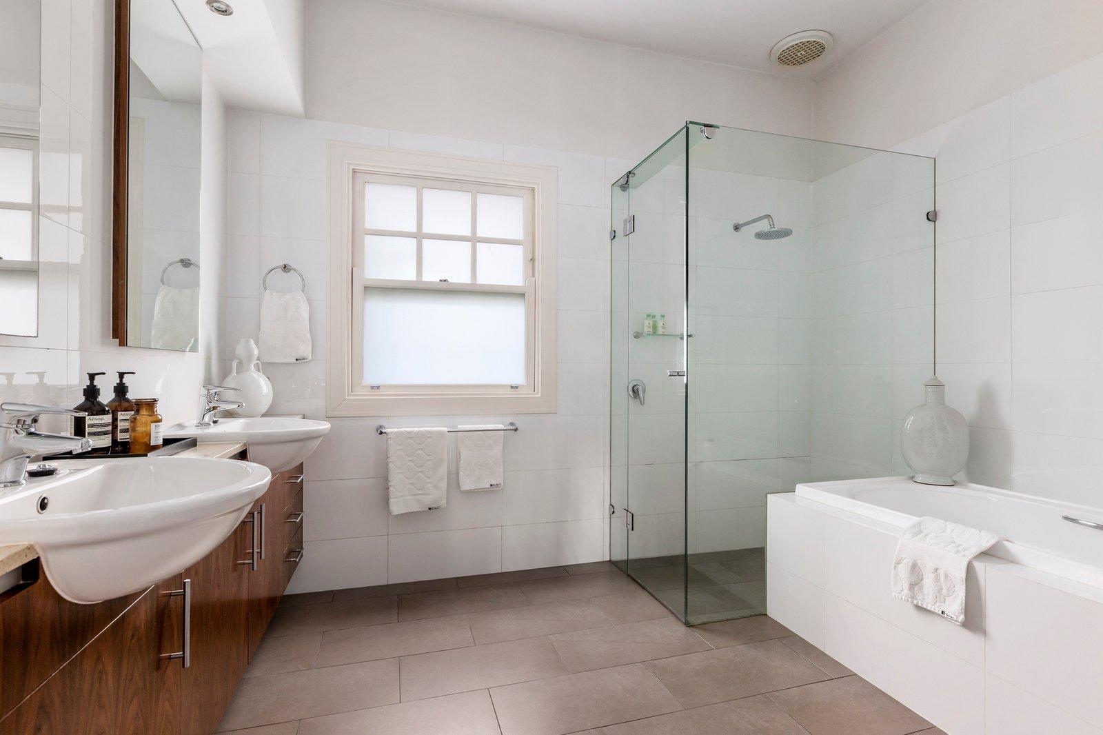 34 Coppin Grove, Hawthorn, 3122