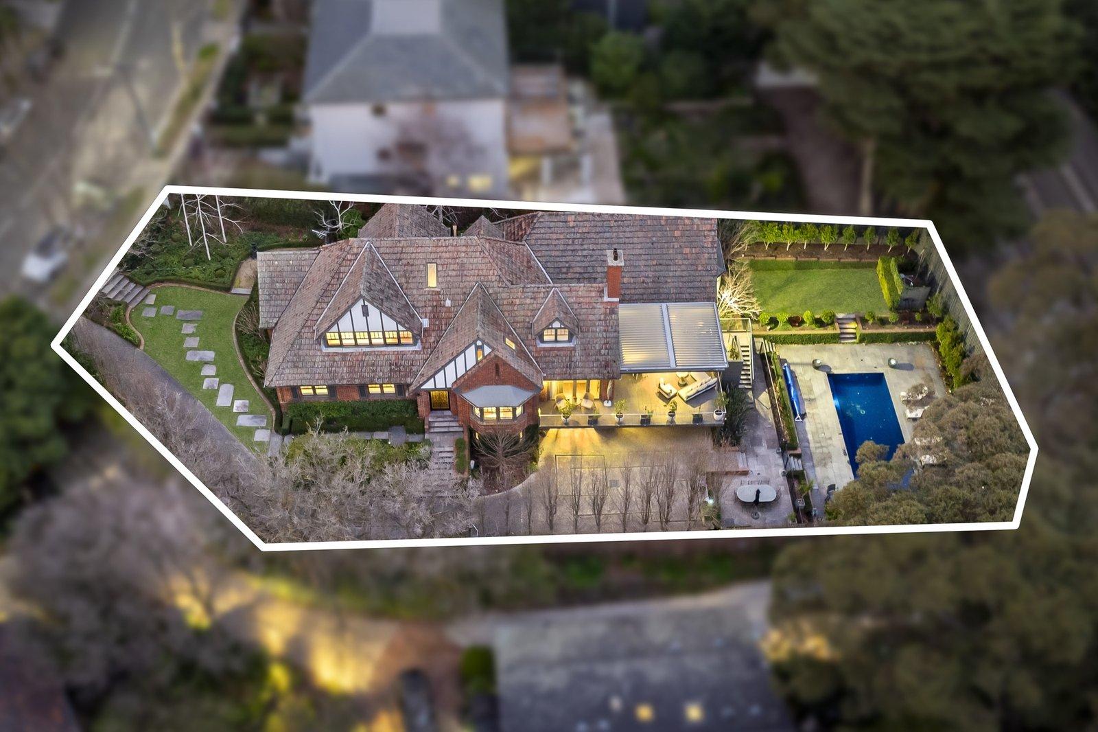 34 Coppin Grove, Hawthorn, 3122