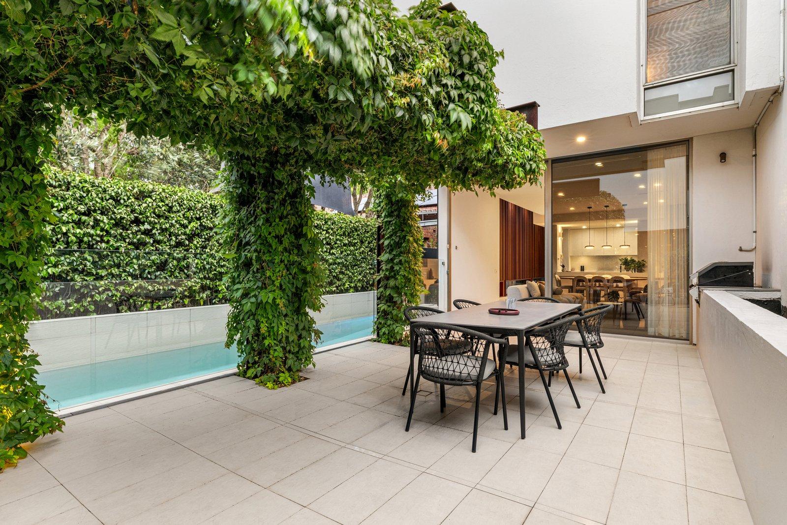 34 Foam Street, Elwood, 3184