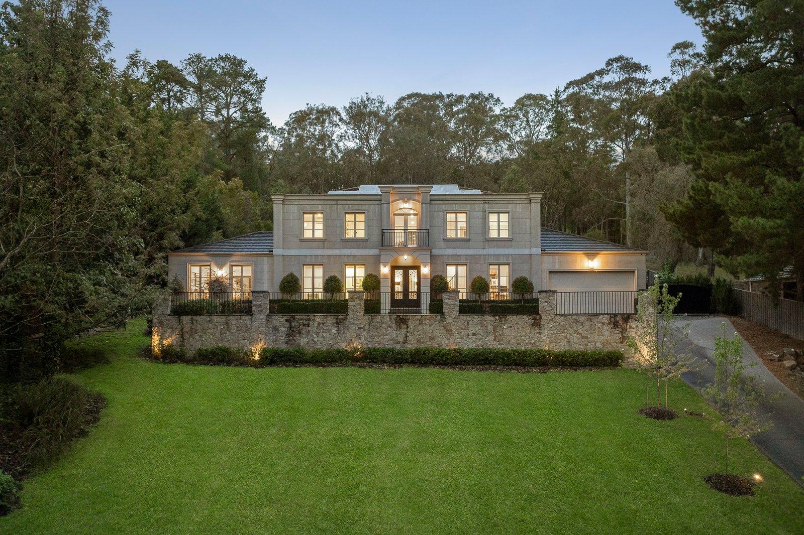 35-37 Ennismore Crescent, Park Orchards, 3114