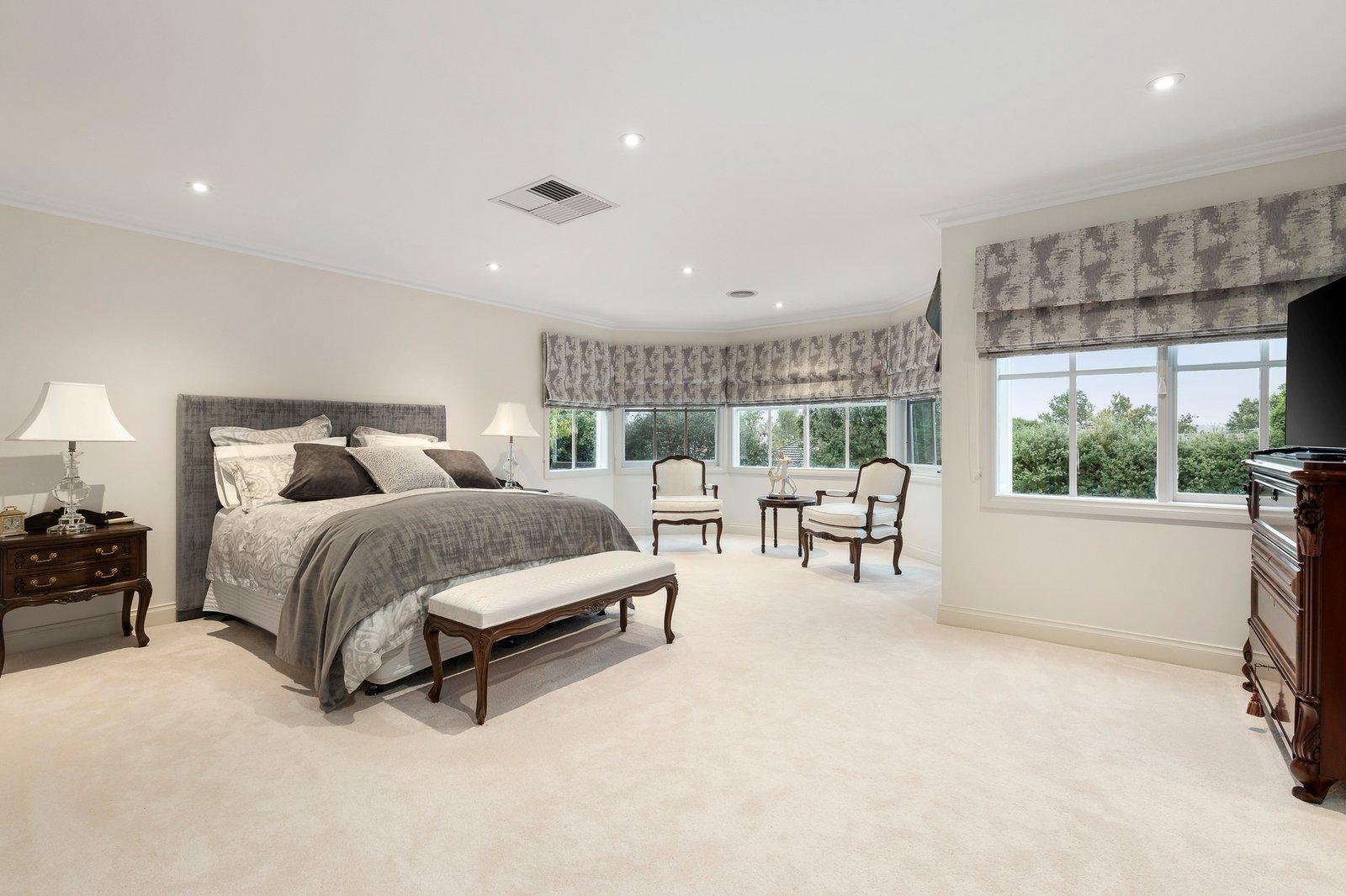 35 Walbundry Avenue, Balwyn North, 3104