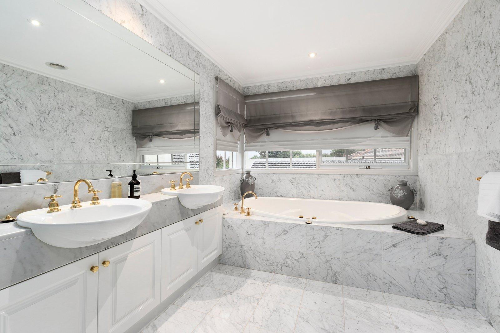 35 Walbundry Avenue, Balwyn North, 3104