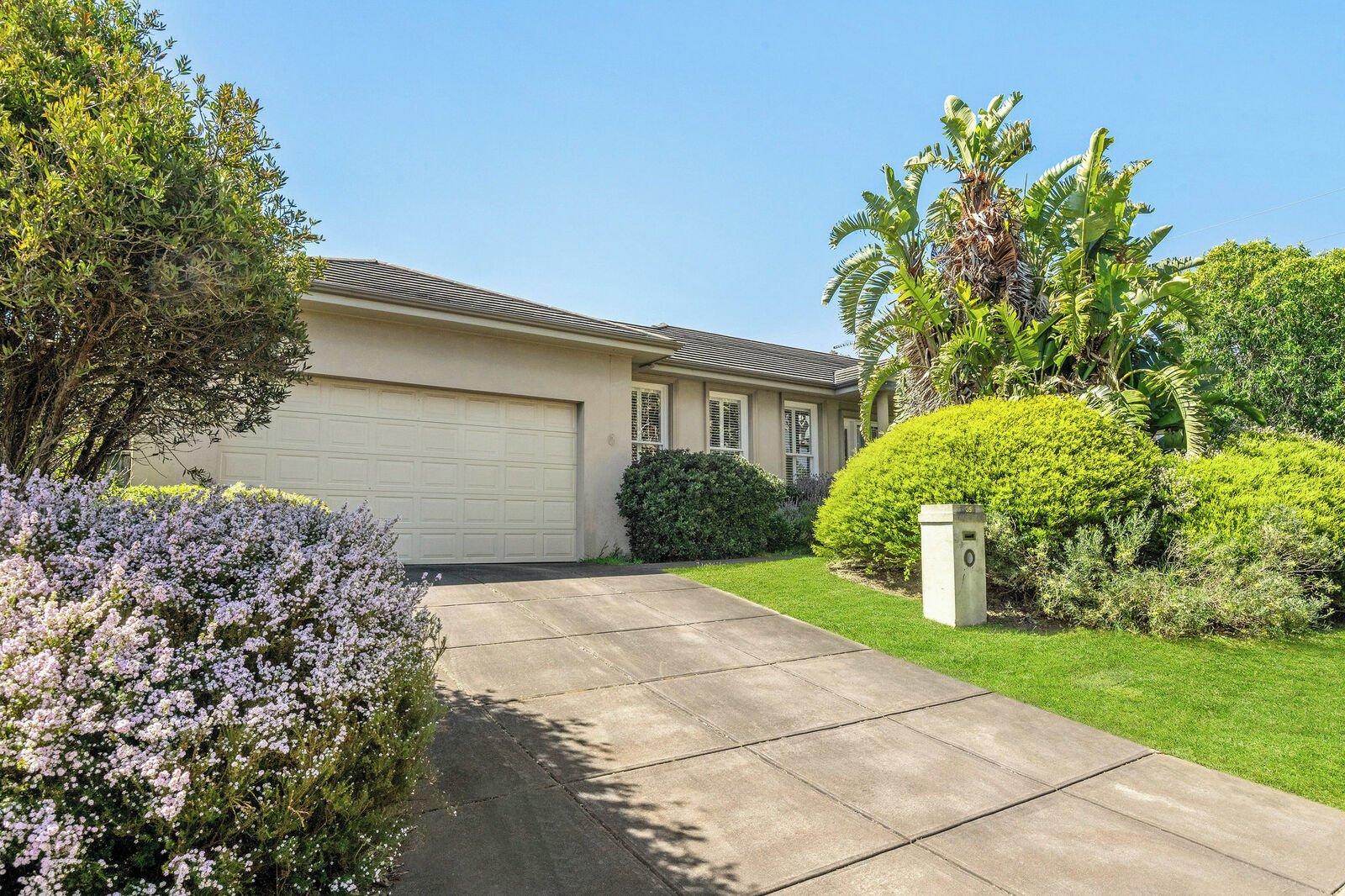 35 Rutland Avenue, Mount Eliza, 3930