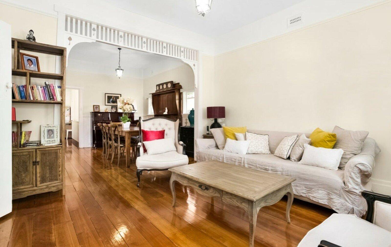 35 Stanley Grove, Canterbury, 3126