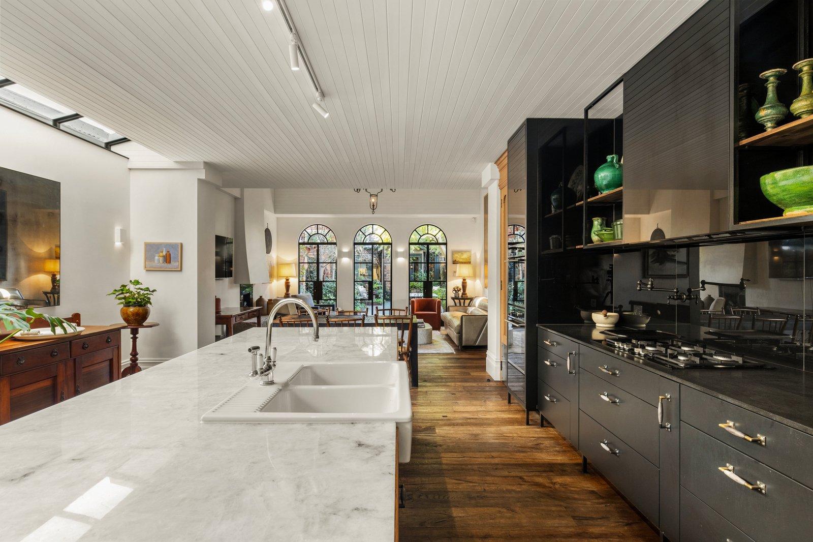 37 Cardigan Place, Albert Park, 3206