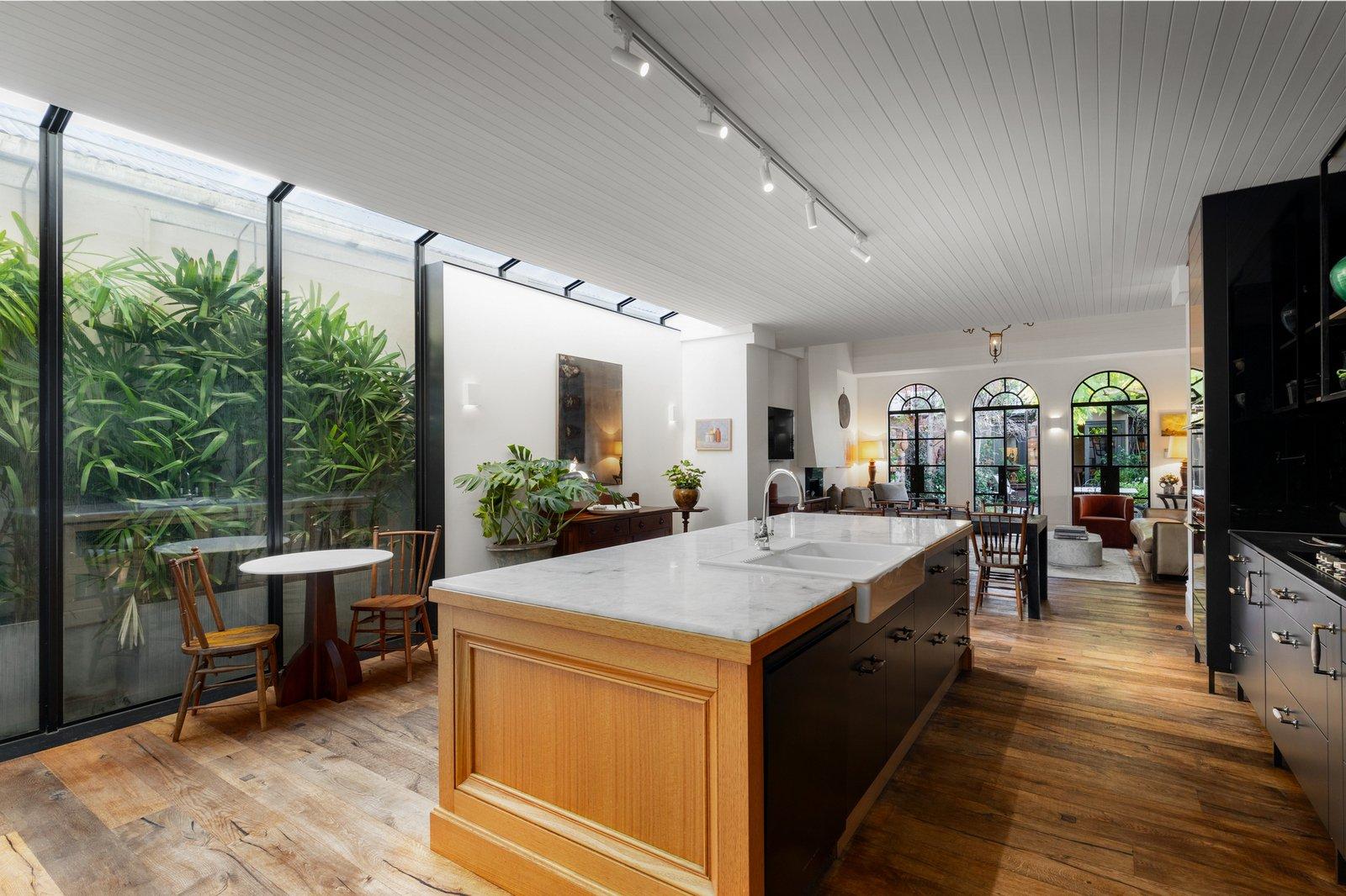 37 Cardigan Place, Albert Park, 3206