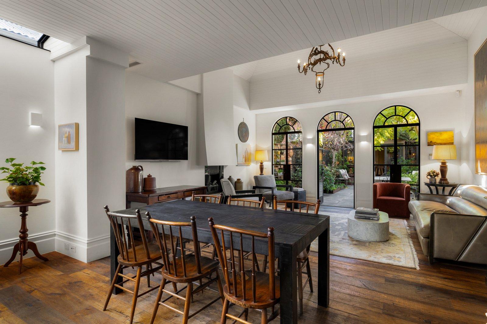 37 Cardigan Place, Albert Park, 3206