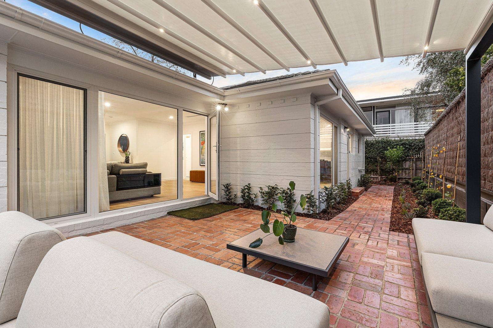 37 Pine Street, Brighton East, 3187