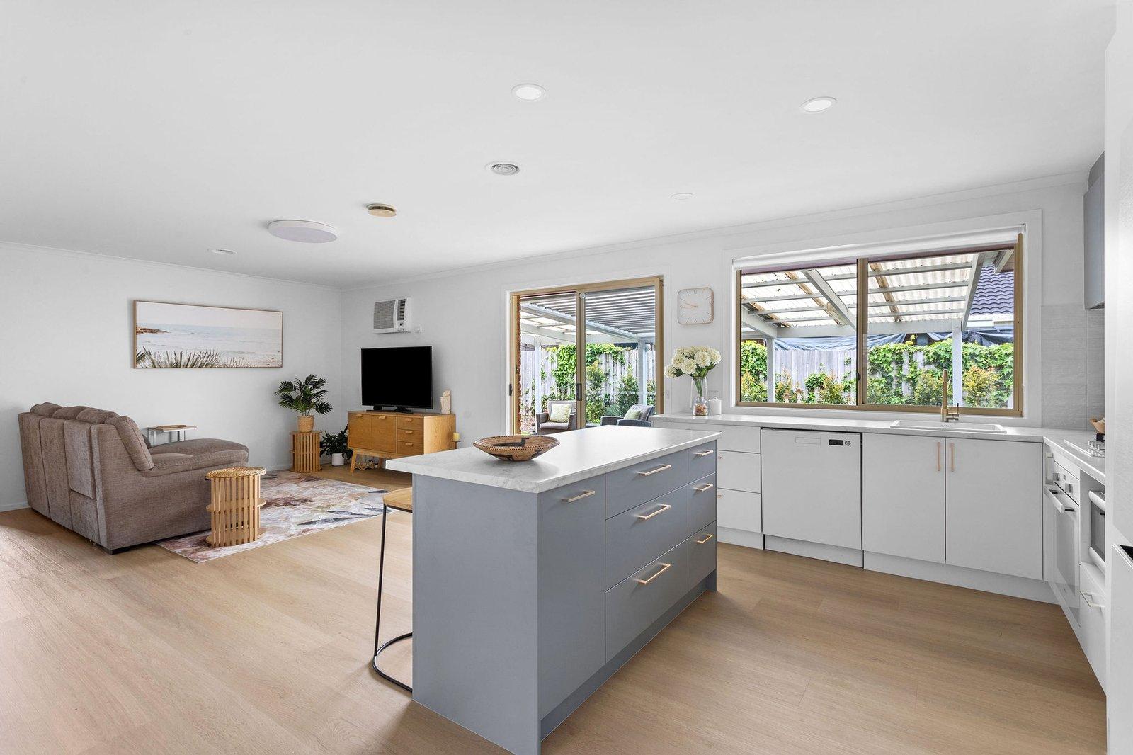 38 Waltham Drive, Mornington, 3931