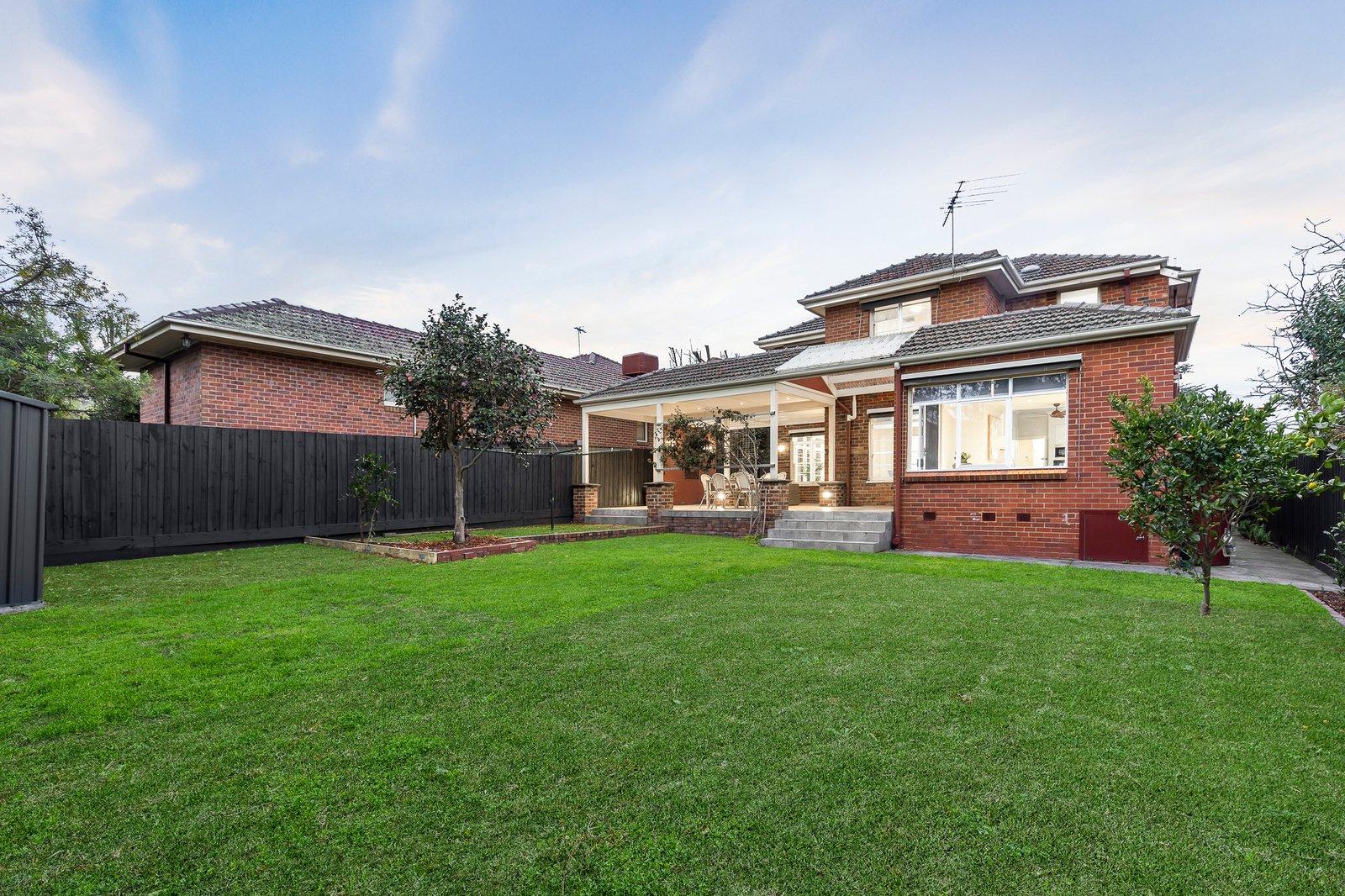 38 Chaleyer Street, Glen Iris, 3146