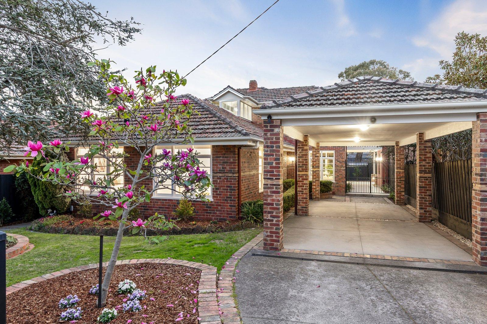 38 Chaleyer Street, Glen Iris, 3146