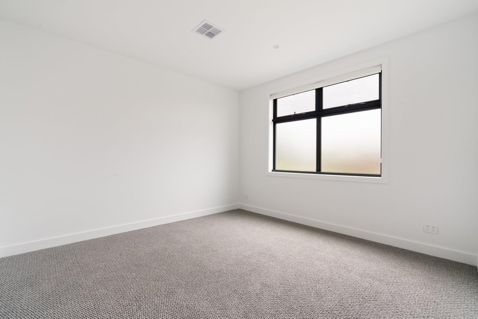 39 Carnoustie Grove, Mornington, 3931