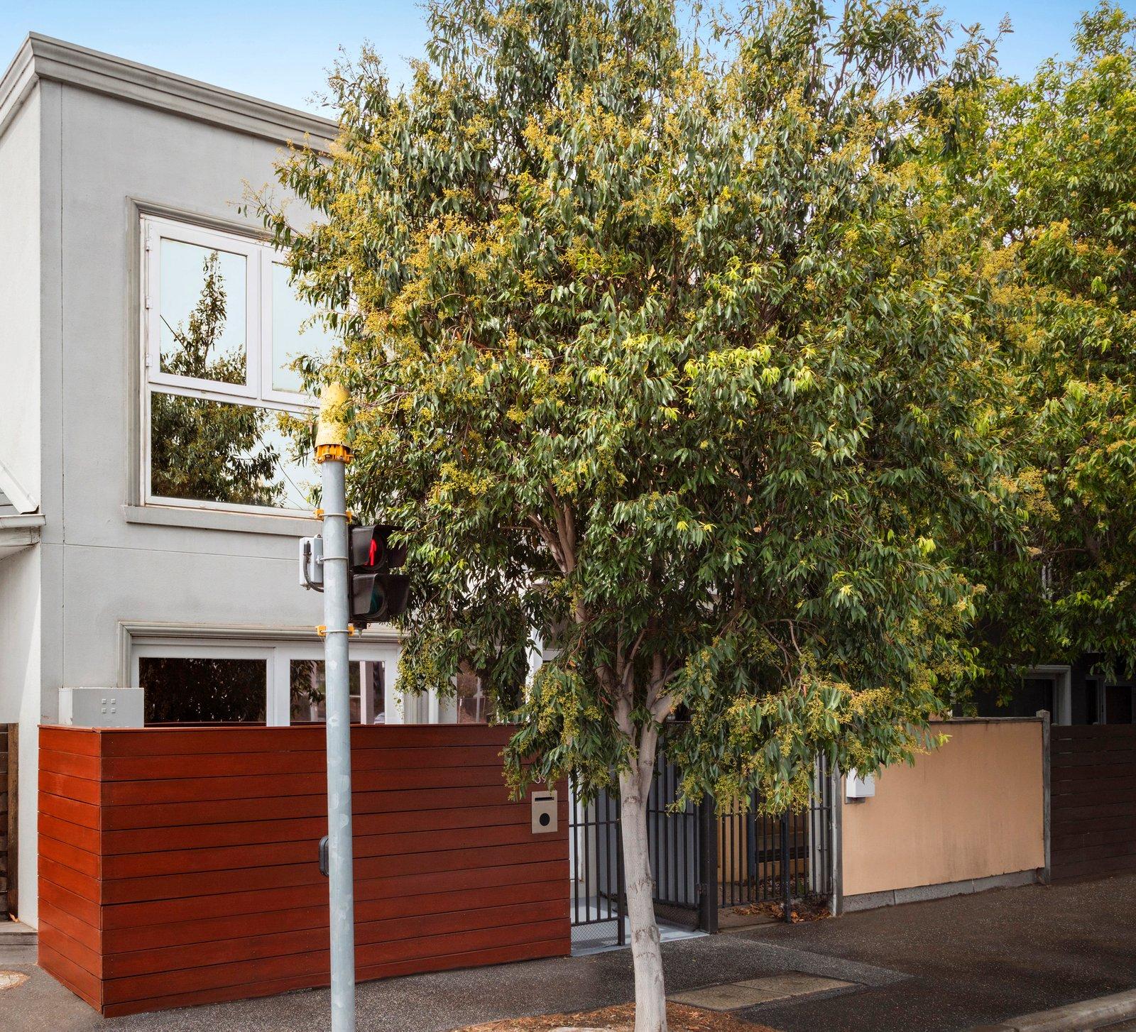 392 Ross Street, Port Melbourne, 3207