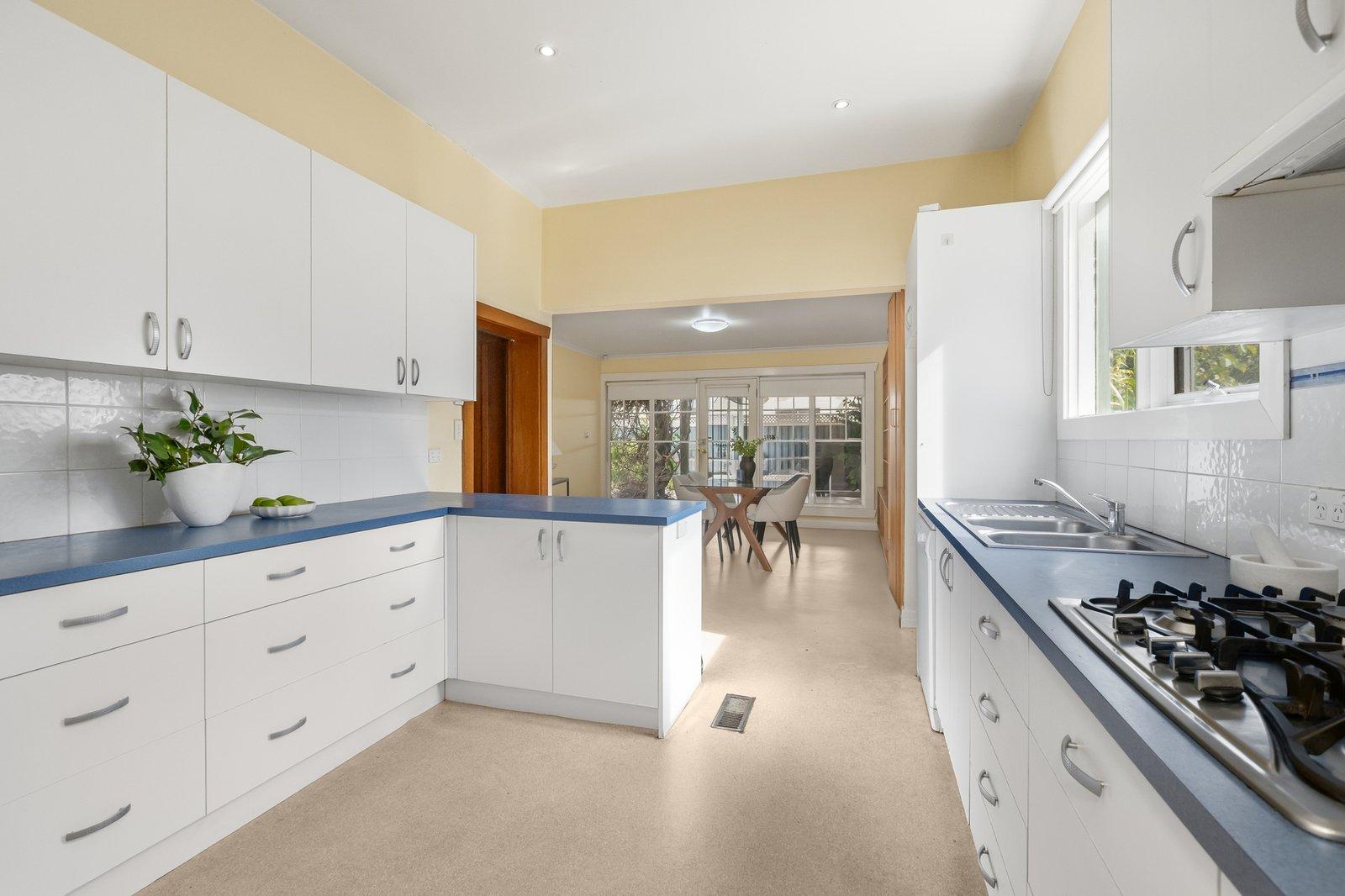 395 Elgar Road, Mont Albert, 3127