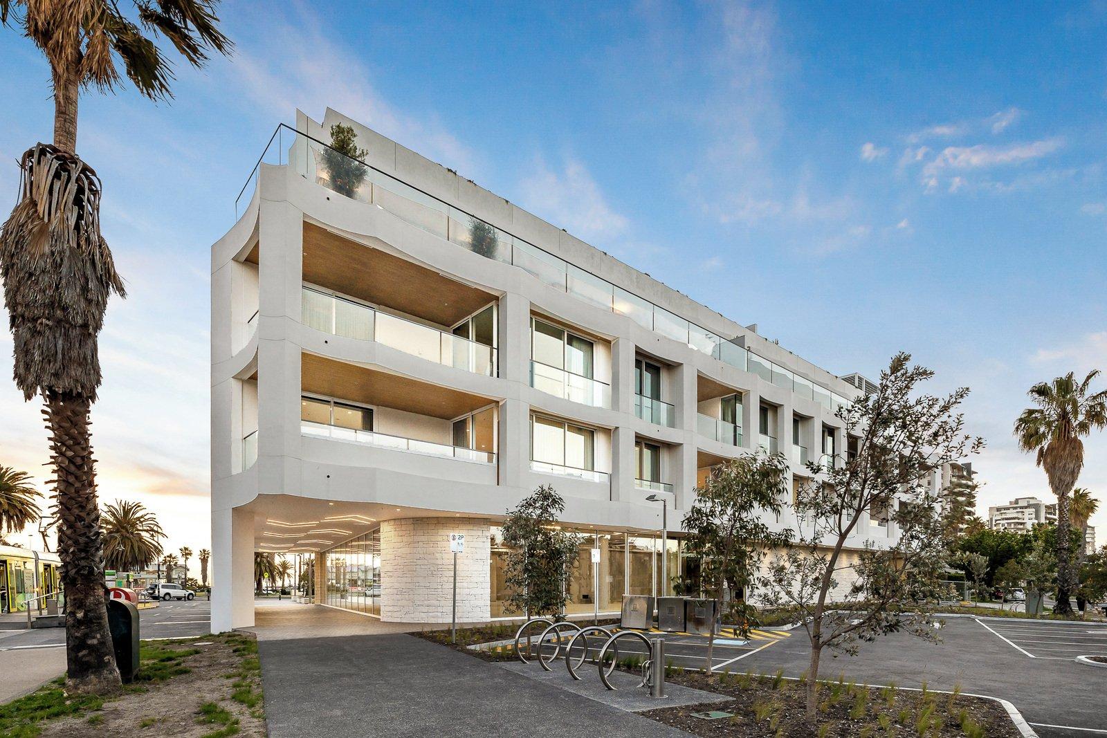 The Penthouse/103 Beach Street, Port Melbourne, 3207