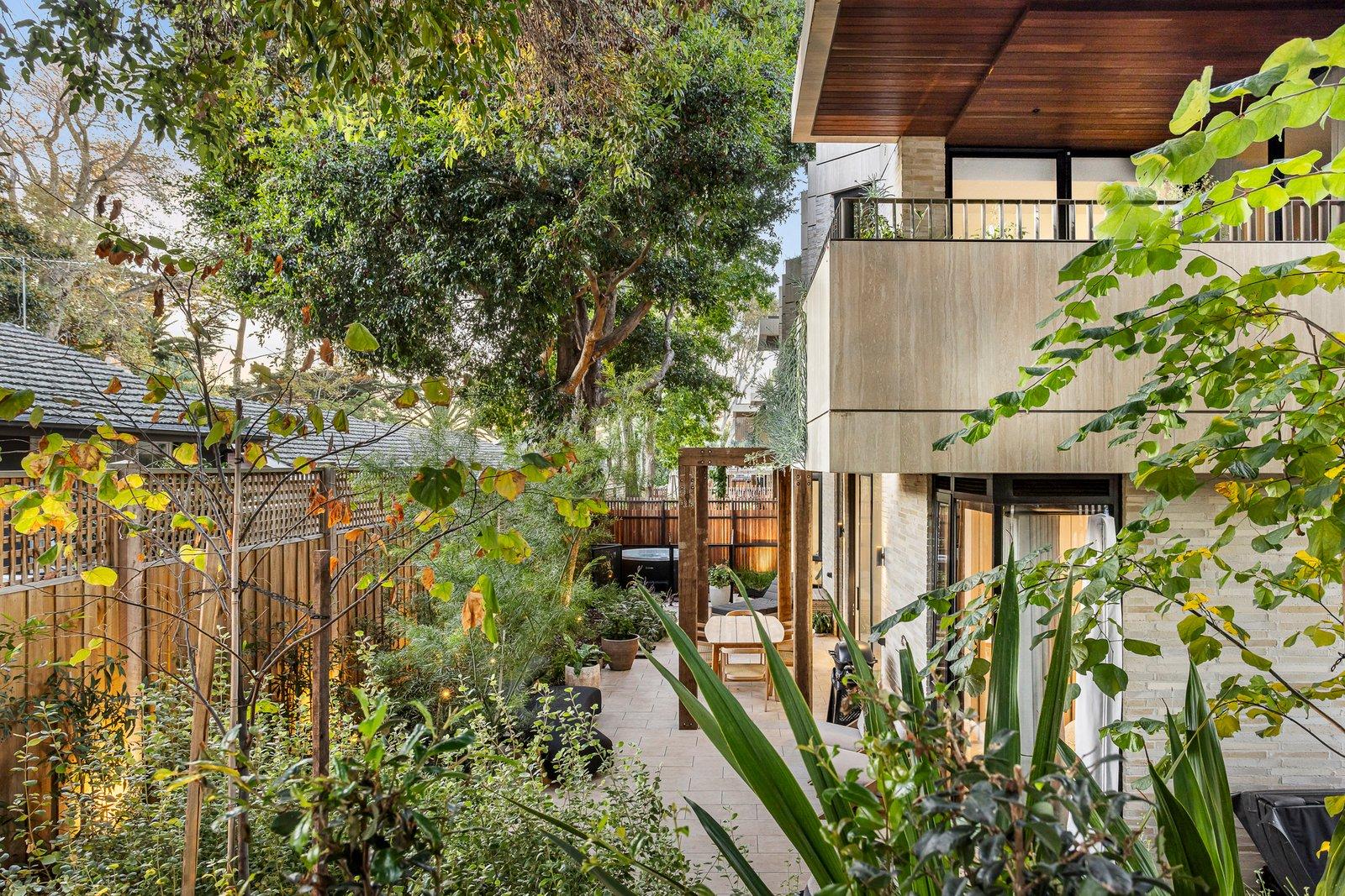 G02/1A Deakin Street South, Hampton, 3188