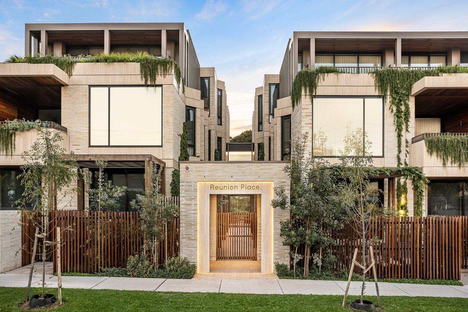 G02/1A Deakin Street South, Hampton, 3188