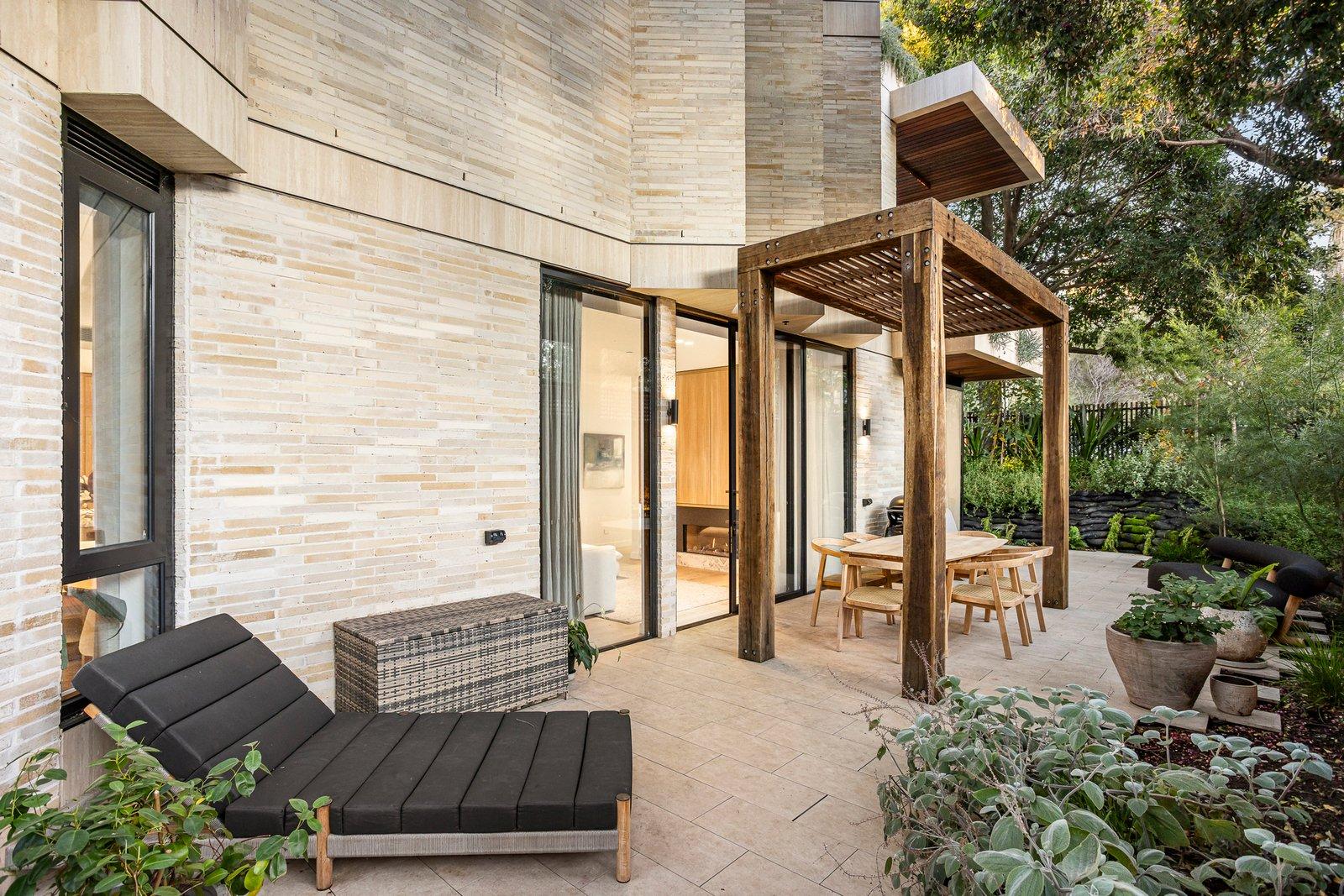 G02/1A Deakin Street South, Hampton, 3188