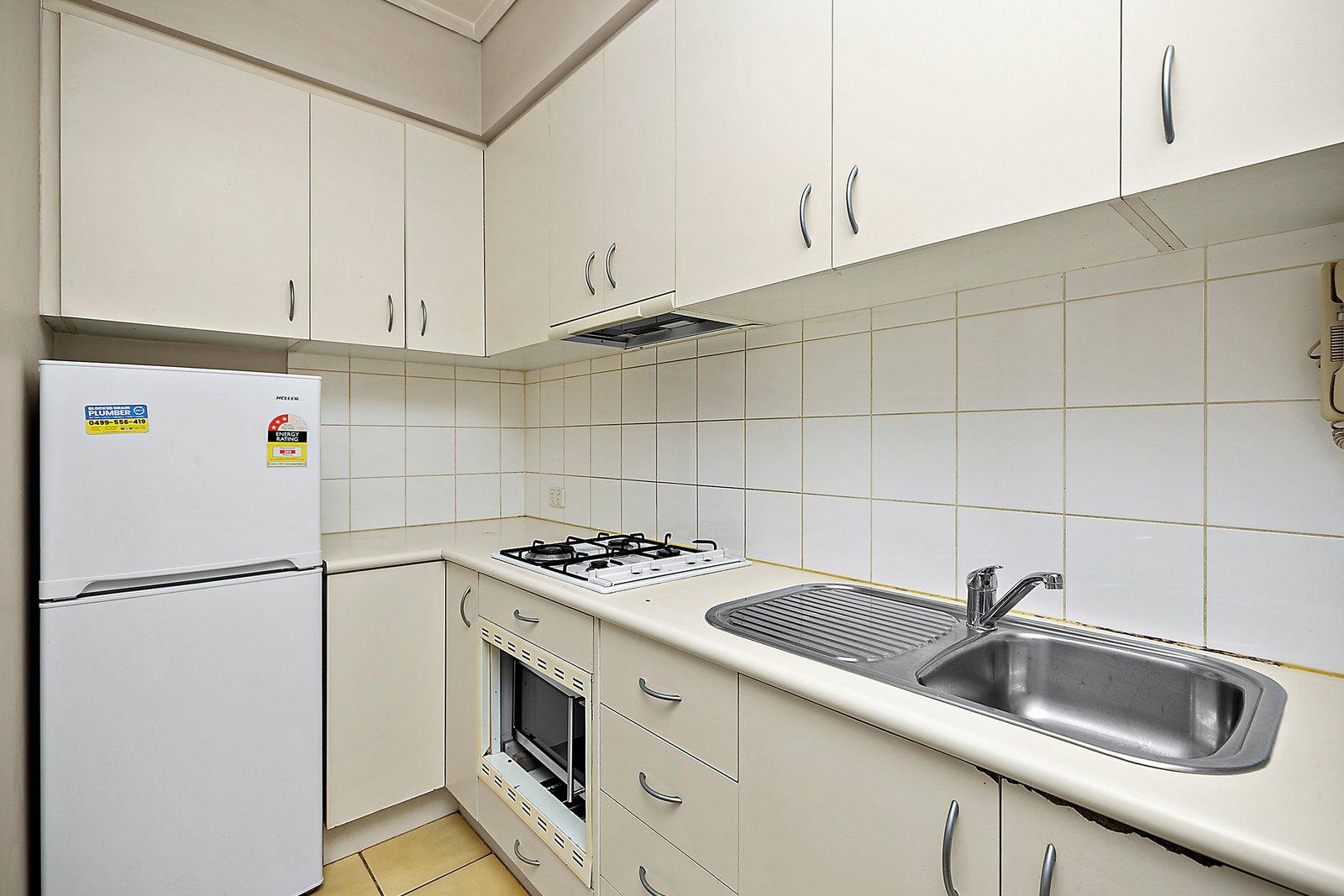 N2703/570 Lygon Street, Carlton, 3053